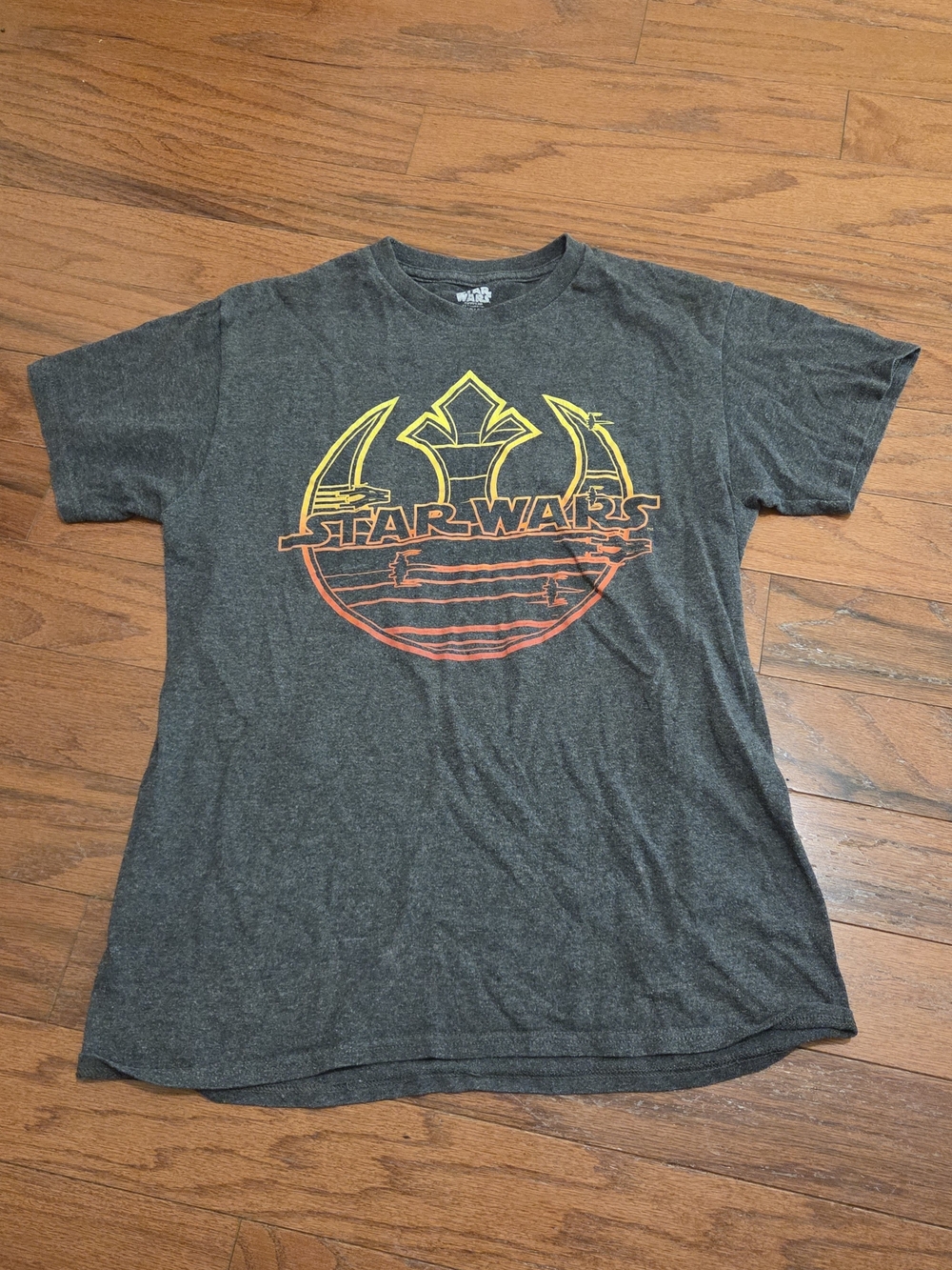 Star Wars Adult Small T-Shirt - Sunset Style Ship Filled Rebel Logo Pic